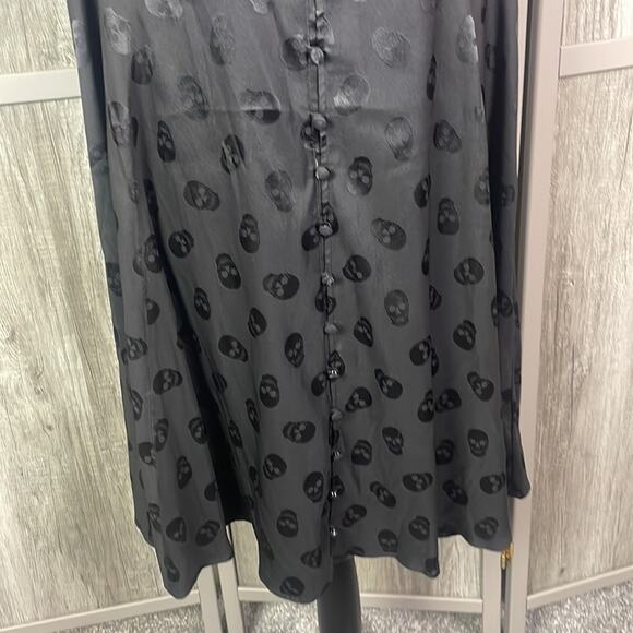 New! Torrid Black s/s jacquard sweetheart button front skull dress women's 0/12 - Picture 4 of 13